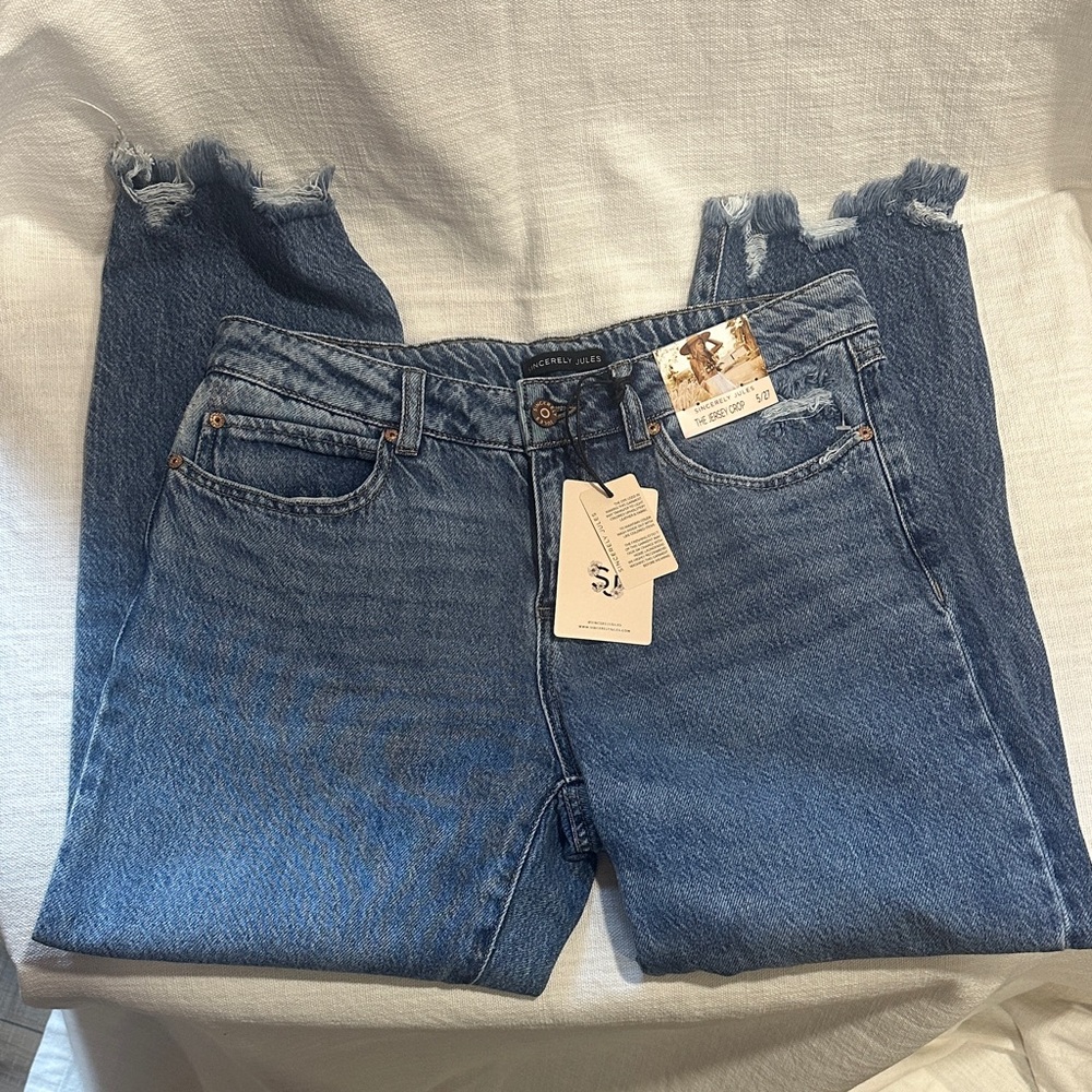 Sincerely Jules Classic Blue “The Jersey Crop” Jeans, size 5/27